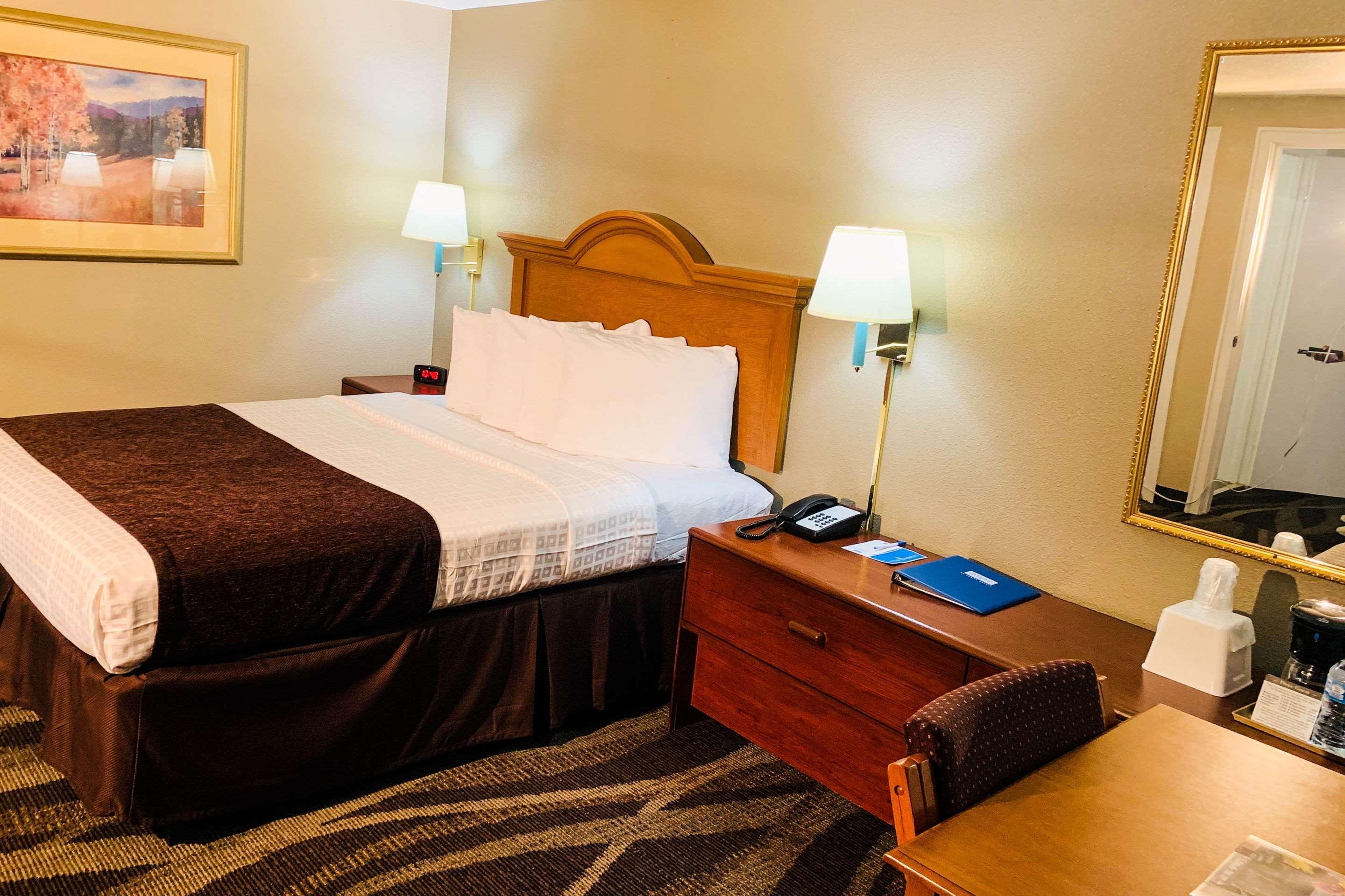 Rodeway Inn & Suites Sheridan Exteriör bild