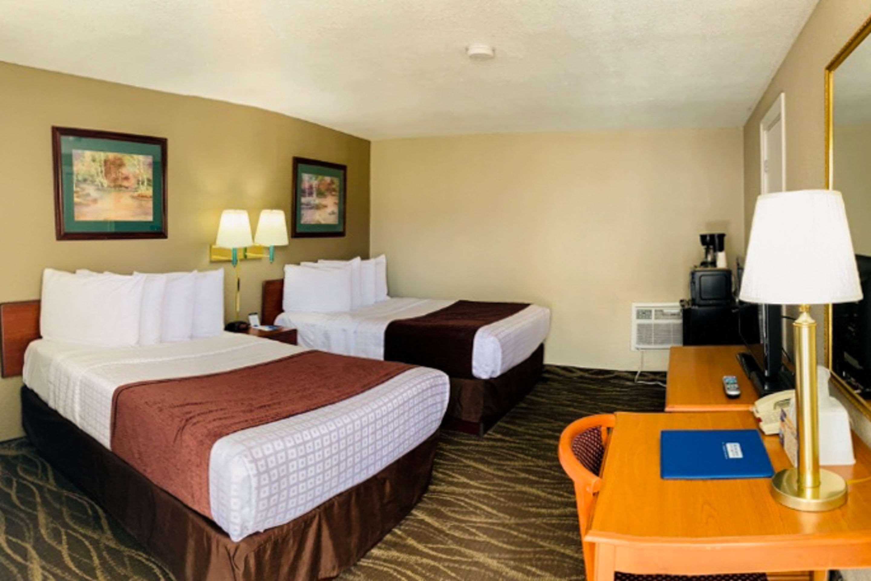 Rodeway Inn & Suites Sheridan Exteriör bild