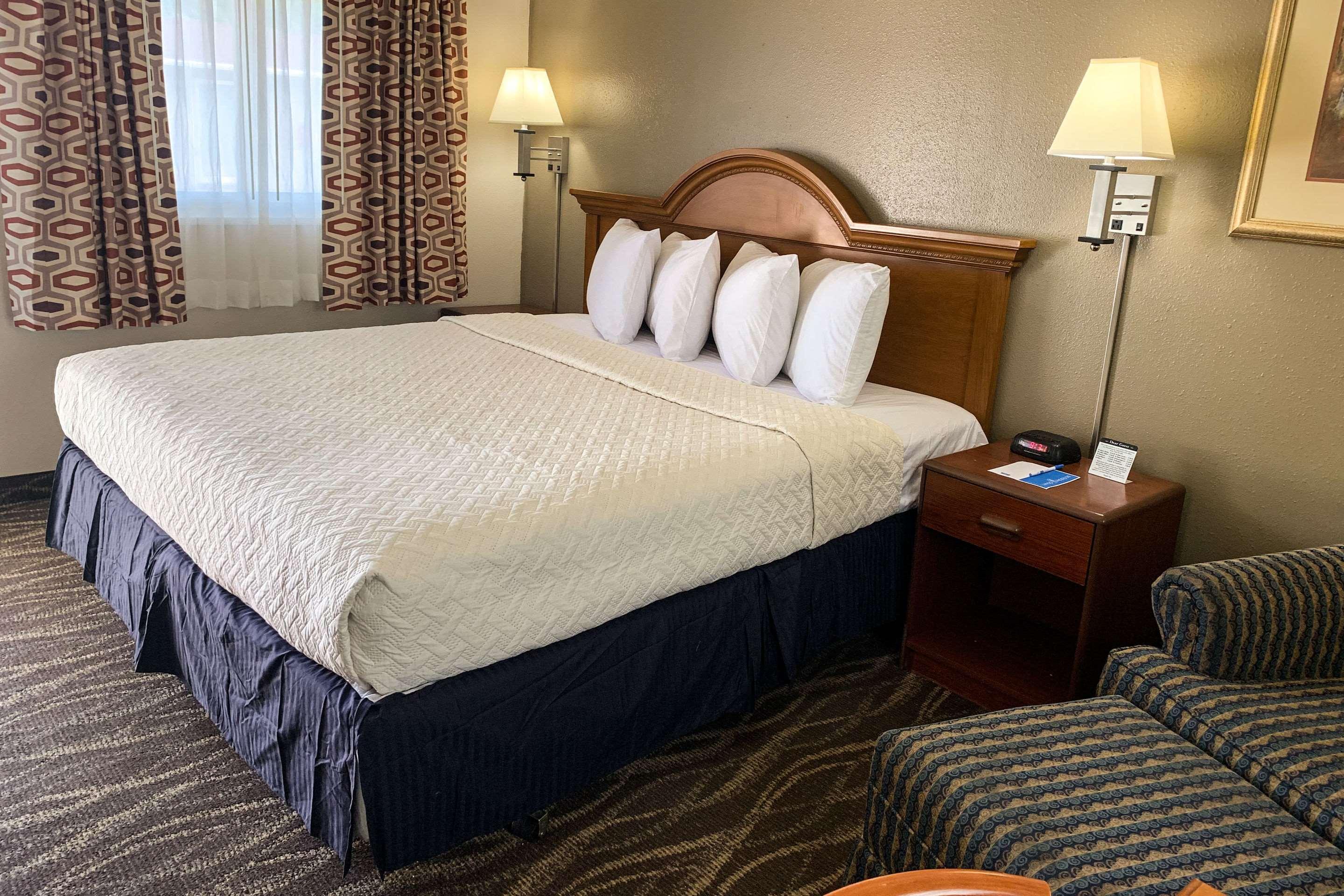 Rodeway Inn & Suites Sheridan Exteriör bild